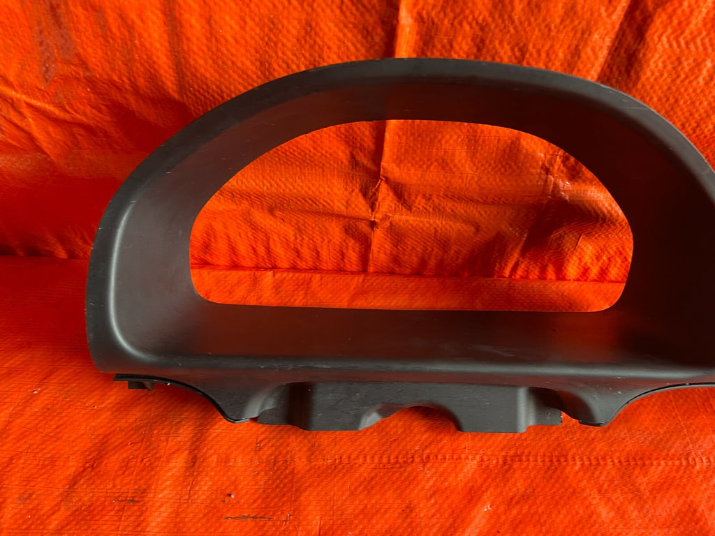 02 06 HONDA CR V CRV   STICK SHIFT / MANUAL TRANSMISSION ONLY   CLUSTER BEZEL OE4