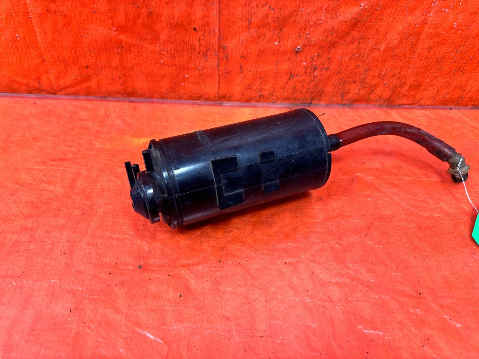 90 91 HONDA CIVIC HATCHBACK   FUEL VAPOR CHARCOAL EVAP TANK CANISTER    OEM 3171