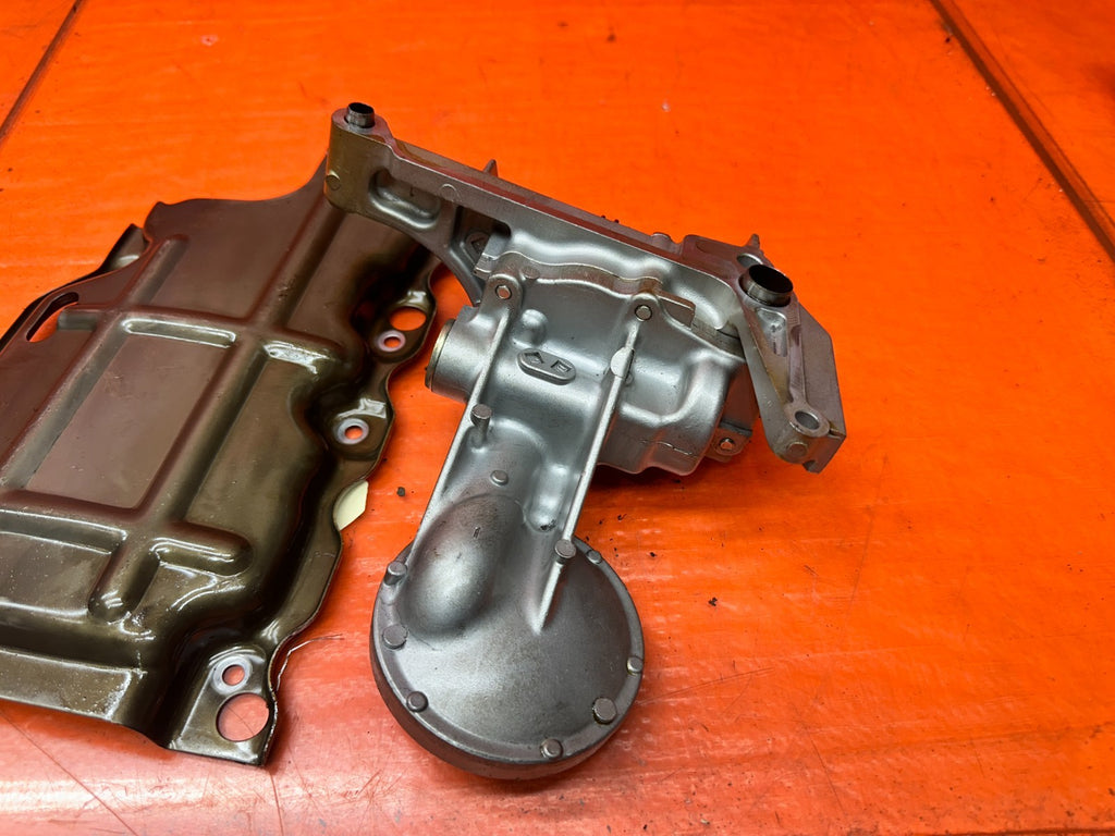00 03 HONDA S2000 AP1 2.0L F20C ENGINE BLOCK OIL PUMP ASSEMBLY OEM #33714