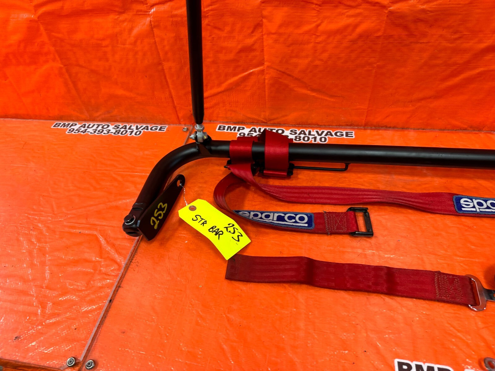 94 01 ACURA INTEGRA 2D   ROLL BAR WITH SPARCO SEAT BELTS   #25311