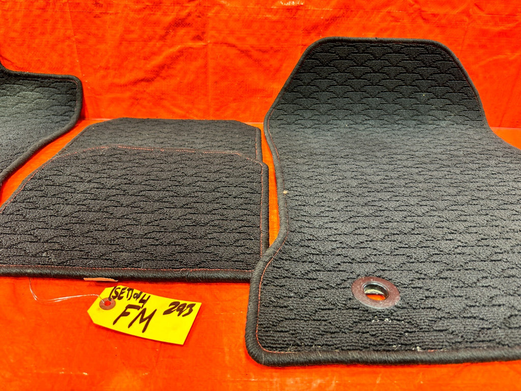 13 16 SCION FRS   FLOOR MAT SET   BLACK COLOR   LEFT RIGHT FRONT REAR   OEM 2932