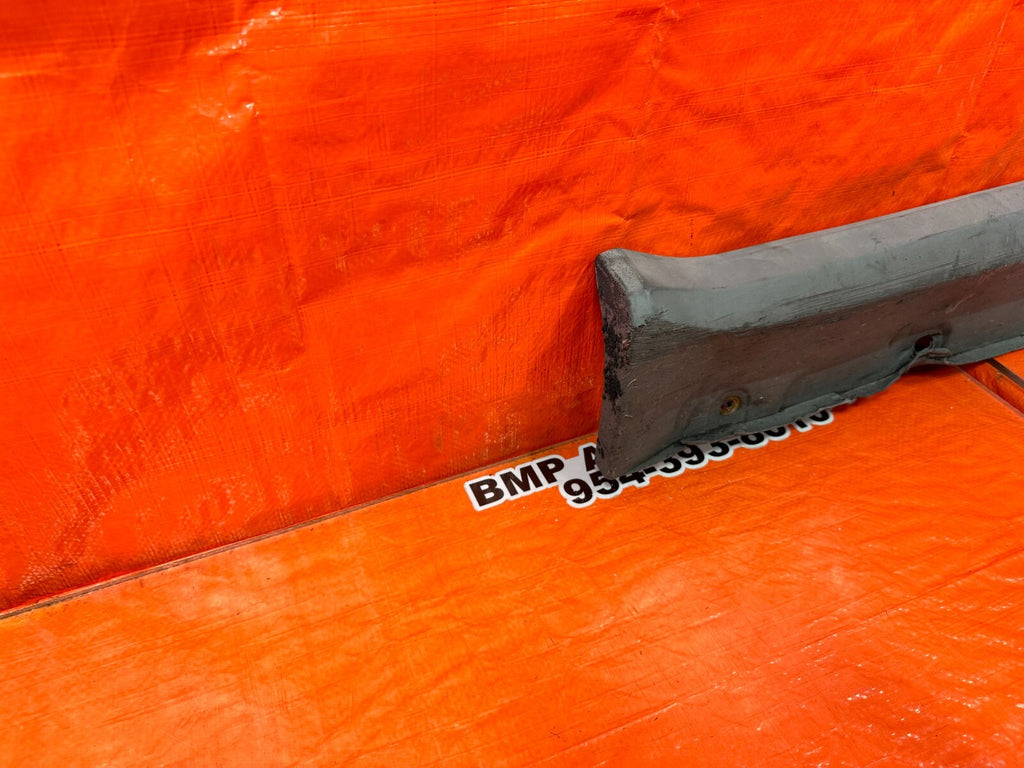 00 05 TOYOTA CELICA   SIDE SKIRT ROCKER MOLDING TRIM LEFT SIDE NON TRD   OEM 25013