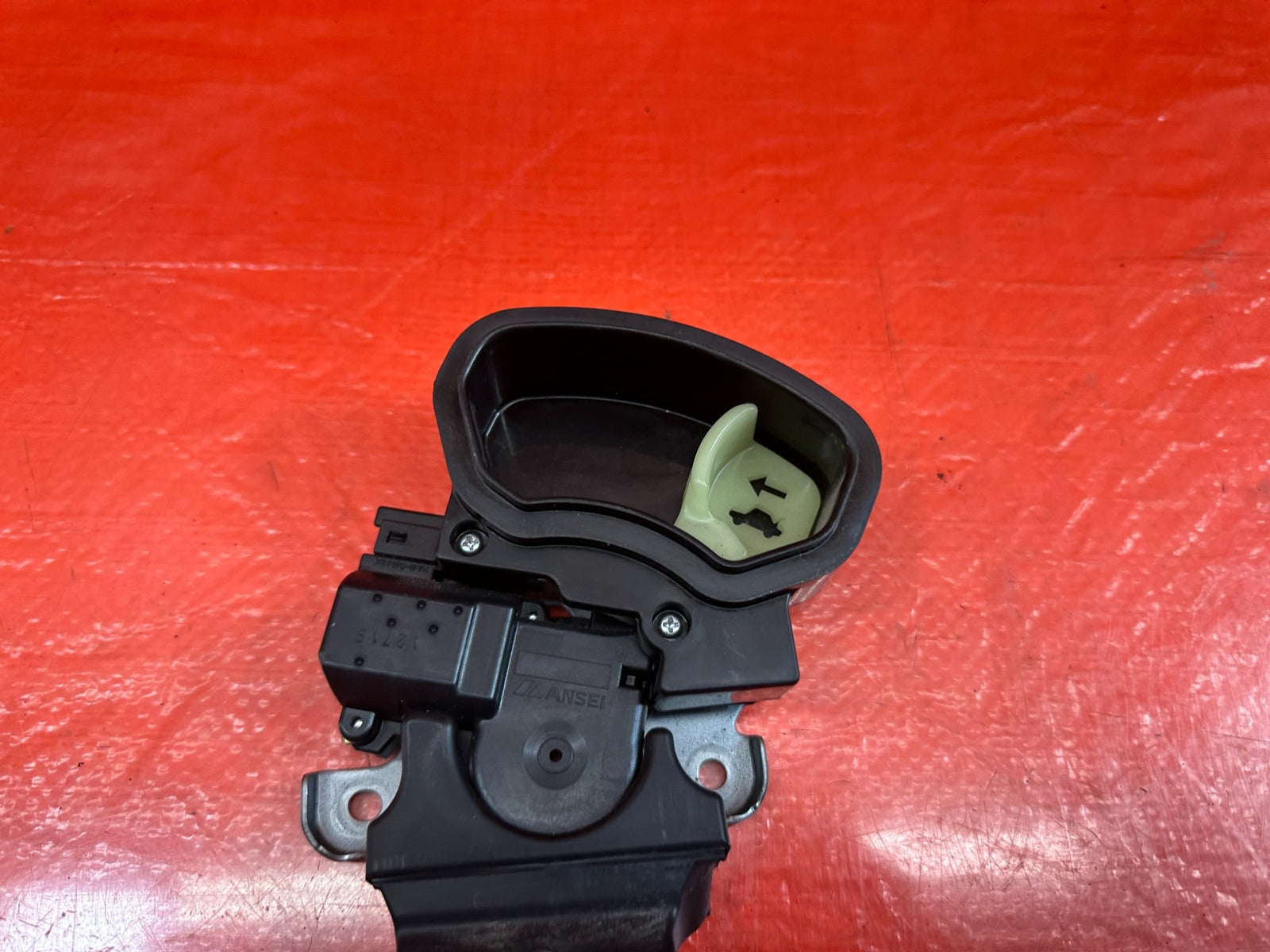 08 15 LANCER EVOLUTION X EVO 10   TRUNK LID LATCH LOCK ACTUATOR   OEM #2066