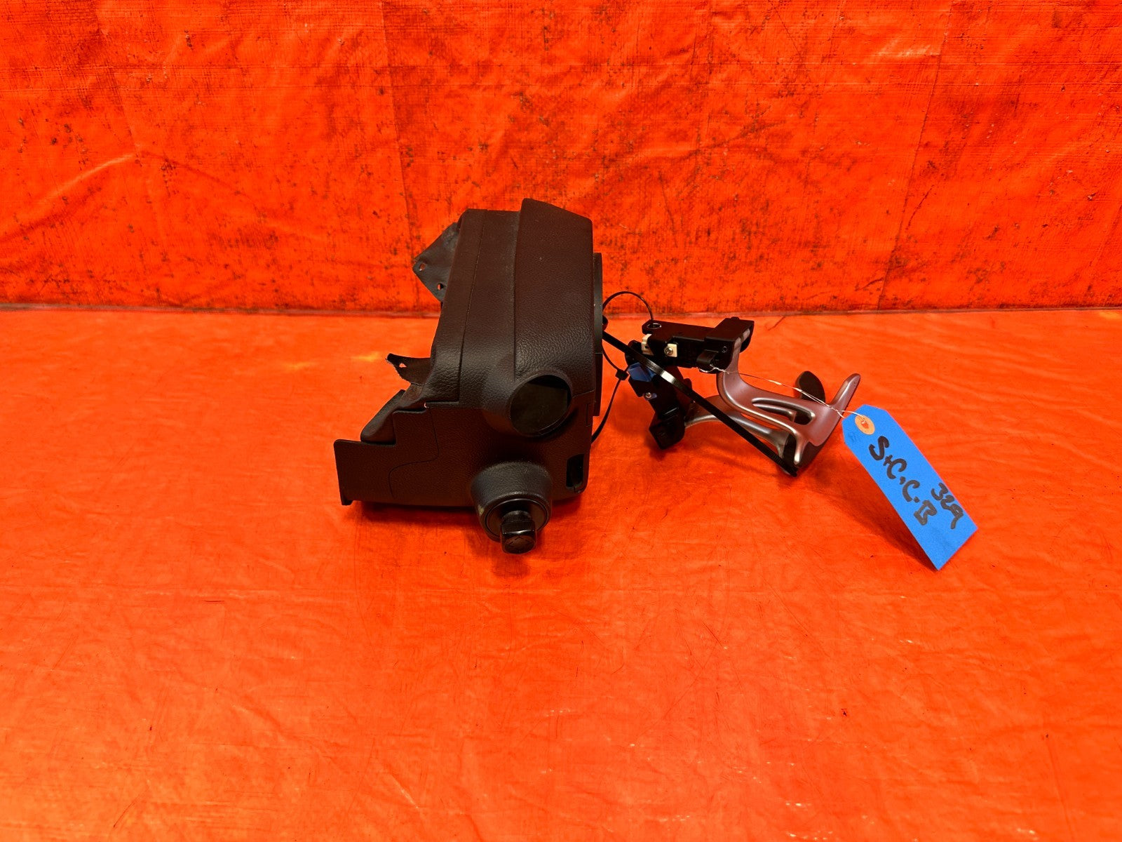 08 15 INFINITI G37 Q60 09 20 370Z OEM STEERING WHEEL PADDLE SHIFTERS L R #3291