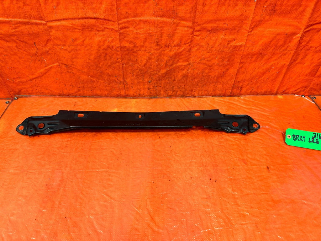 14 20 INFINITI Q50   FRONT RADIATOR SUPPORT UPPER RETAINER BRACKET   OEM #3160