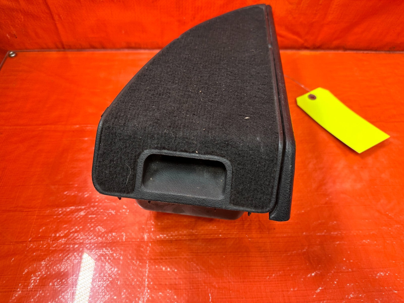 88 89 HONDA CRX DX   PASSENGER RIGHT REAR CARGO STORAGE COMPARTMENT OEM #2771