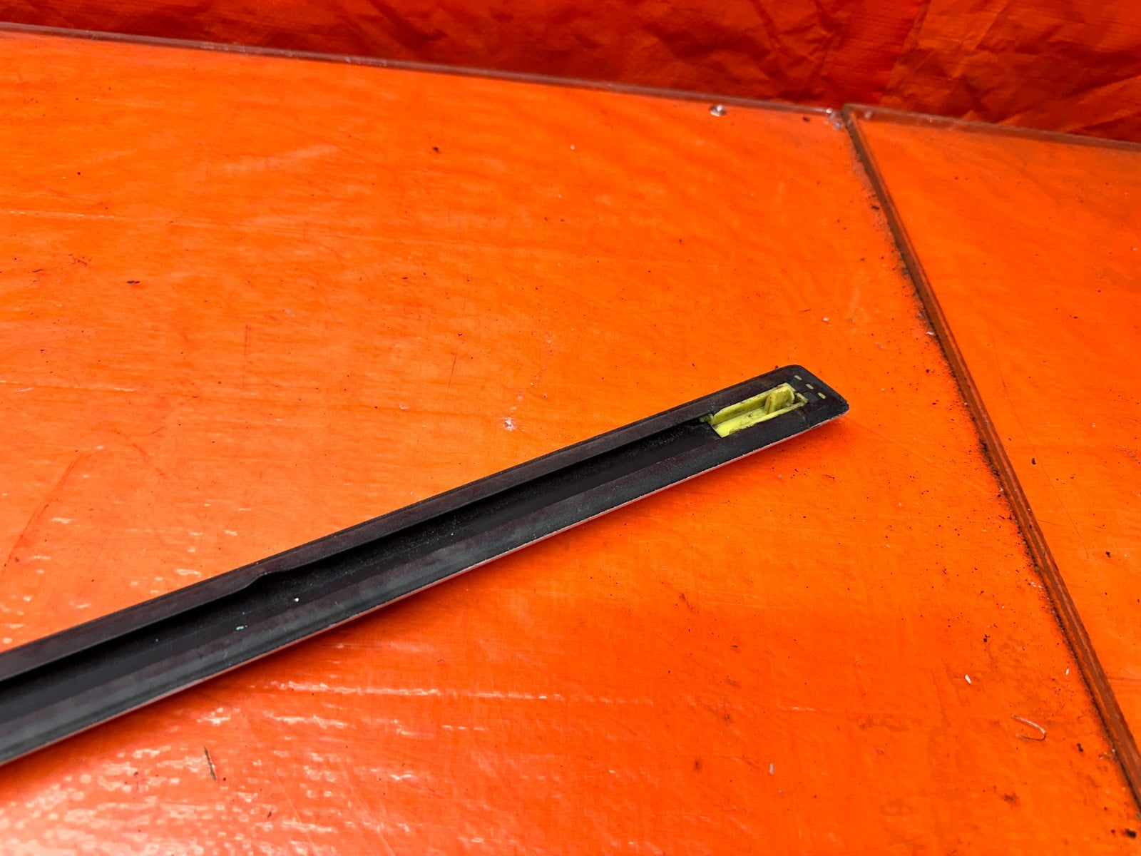 92 95 HONDA CIVIC 2D COUPE   PASSENGER RIGHT EXTERIOR DOOR MOLDING TRIM OEM #3336
