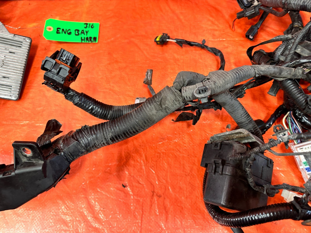 2016 INFINITI Q50   ENGINE BAY / UNDER HOOD WIRING HARNESS WIRE LOOM    OEM 3166