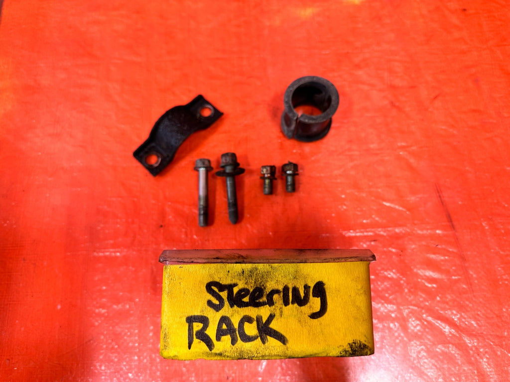 88 91 HONDA CIVIC   STEERING RACK BRACKET AND HARDWARE   OEM 3250