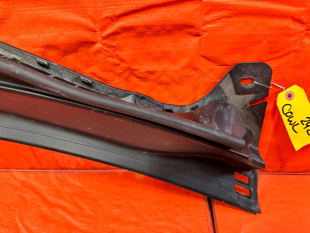 13 20 SUBARU BRZ   WINDSHIELD WIPER COWL TRIM PLASTIC   OEM FACTORY #2922