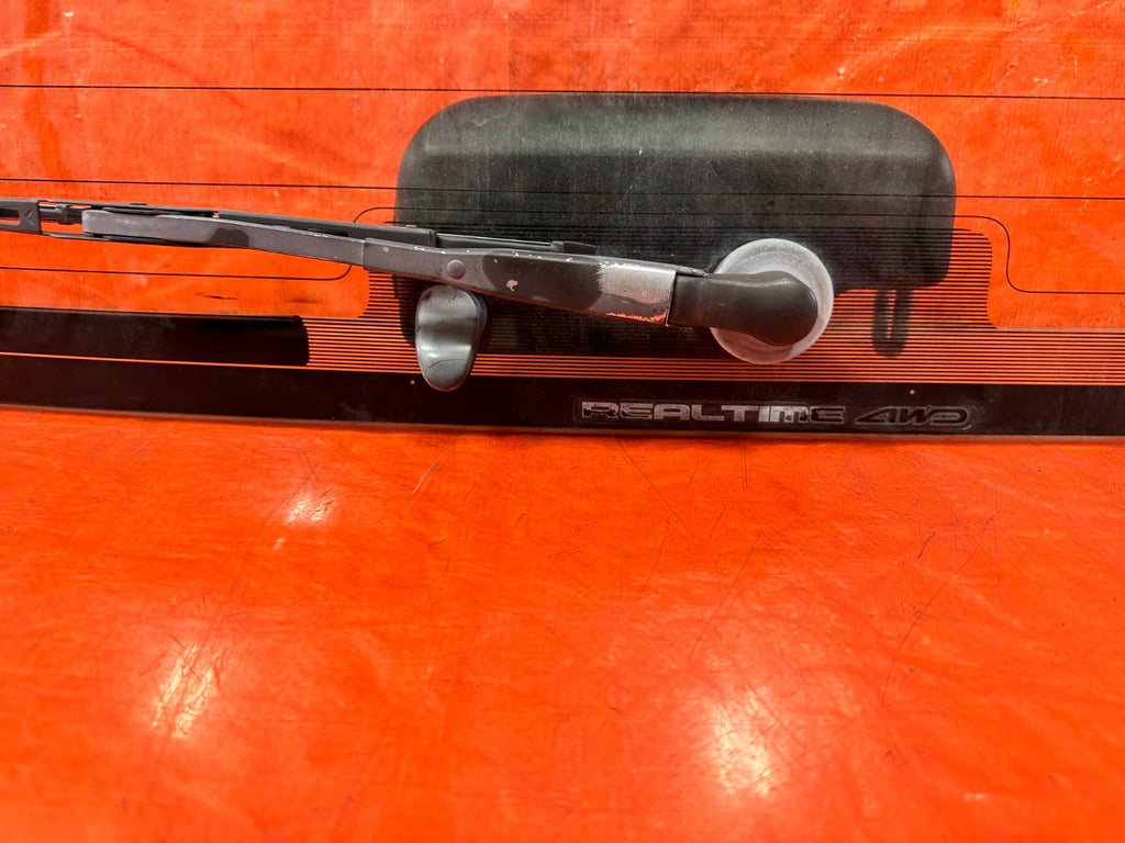 97 01 HONDA CR V CRV   REAR HATCH WINDSHIELD W/ GLASS AND WIPER   OEM 3018