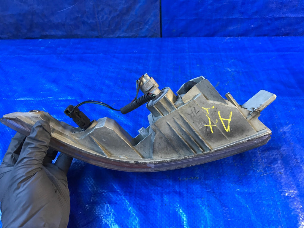 OEM 1994 1995 1996 1997 ACURA INTEGRA DRIVER LEFT CORNER BUMPER LIGHT 210 222334