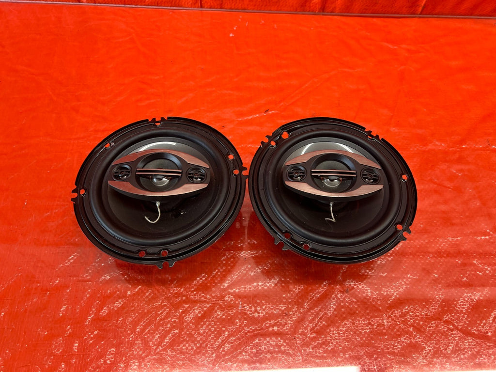 AUDIO DRIFT BRAND DS A1683S SPEAKER SET OF 2 TWO   USED SPEAKER SET / PAIR 137 10