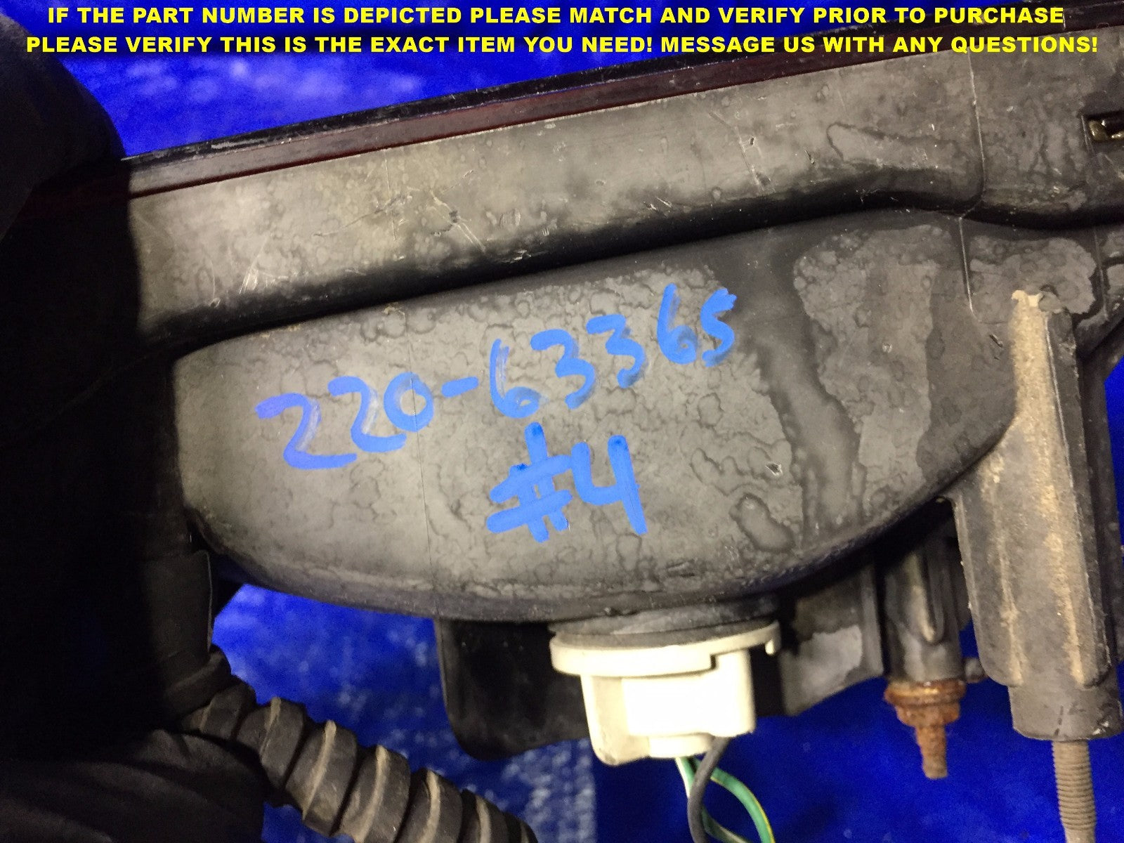 OEM 1993 1994 INFINITI J30 DRIVER LEFT TAIL LIGHT HAS DAMAGE LOOK AT PICTURES11