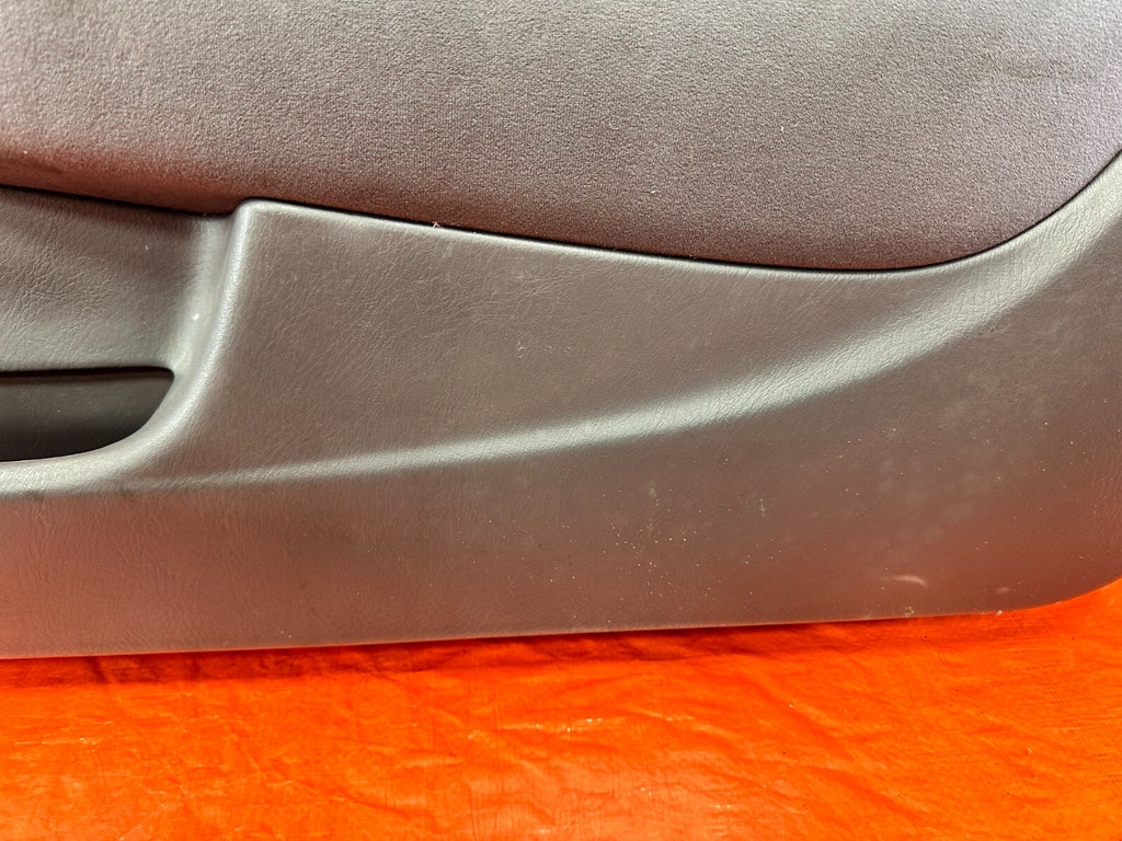 96 00 HONDA CIVIC HATCHBACK   PASSENGER RIGHT MANUAL NON POWER   DOOR PANEL OEM5