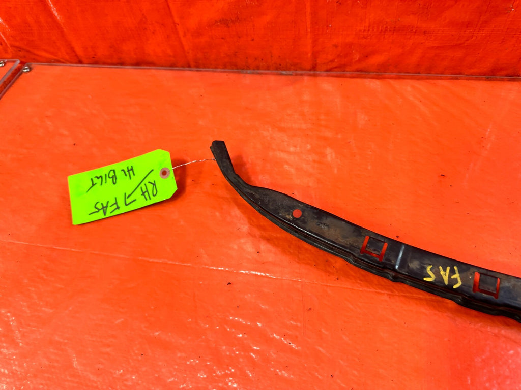 OEM 2008 HONDA CIVIC SI SEDAN PASSENGER RIGHT HEADLIGHT HEADLAMP BRACKET OEM FA54