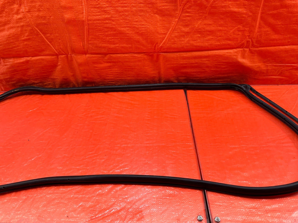 08 15 LANCER EVOLUTION X EVO 10 PASSENGER RIGHT REAR DOOR WEATHER STRIP OEM 2176