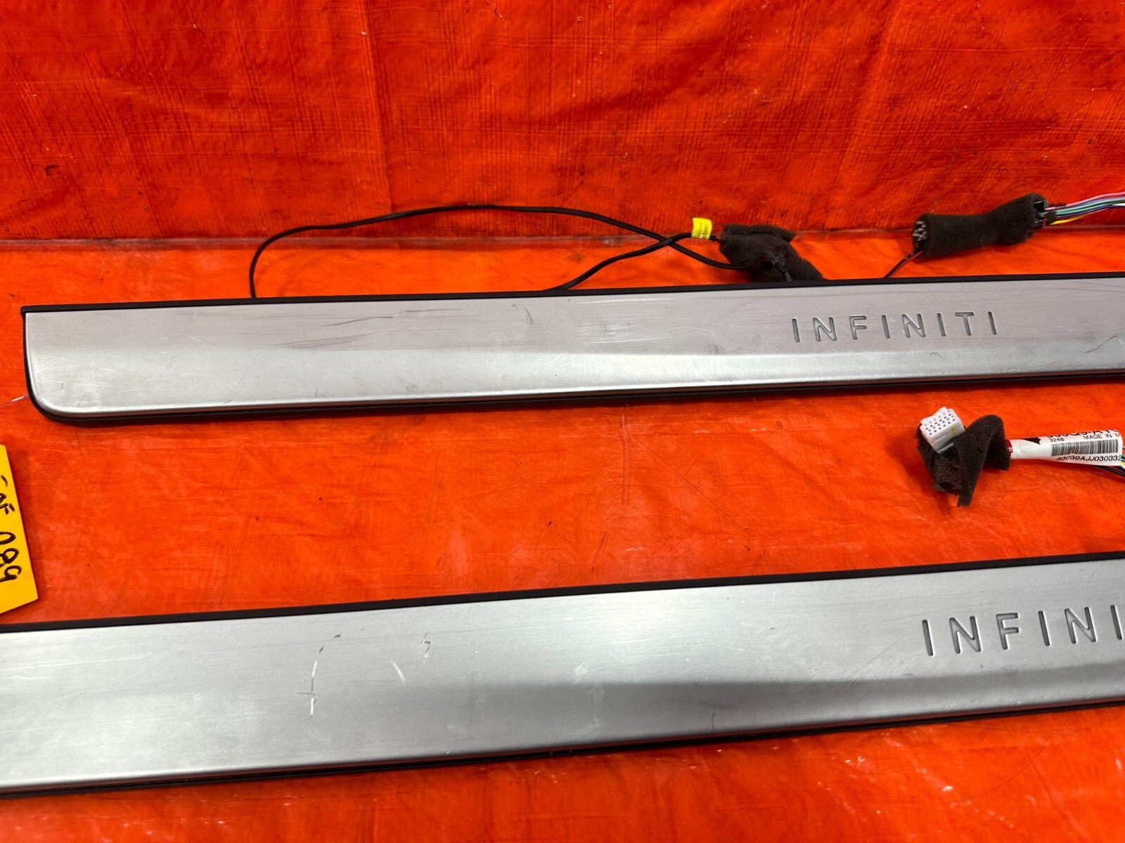 17 20 INFINITI Q60   ILLUMINATING FLOOR PILLARS   LEFT AND RIGHT   OEM #2896