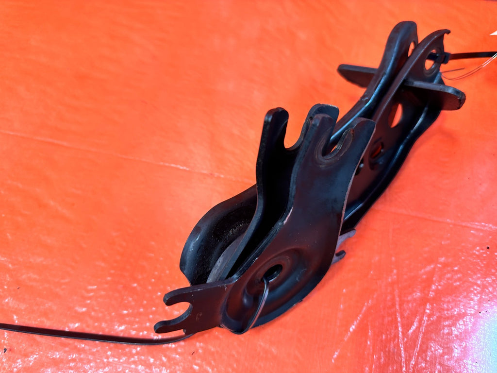 04 08 ACURA TSX FRONT SUBFRAME MOUNTING BRACKETS ALL 4 LEFT RIGHT FRONT REAR 3226