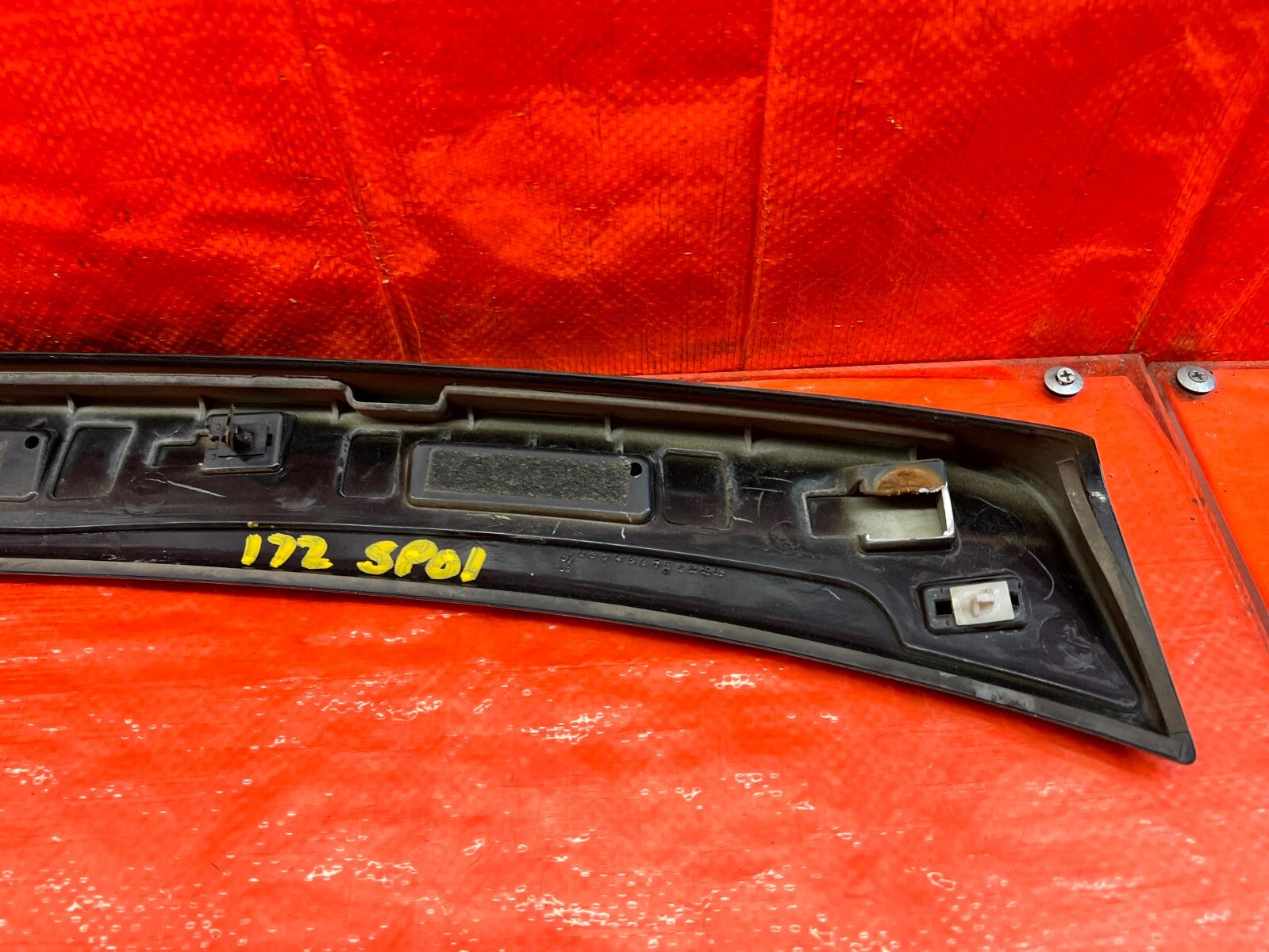 02 06 ACURA RSX   REAR WING SPOILER DECK LID TRIM   OEM #17210