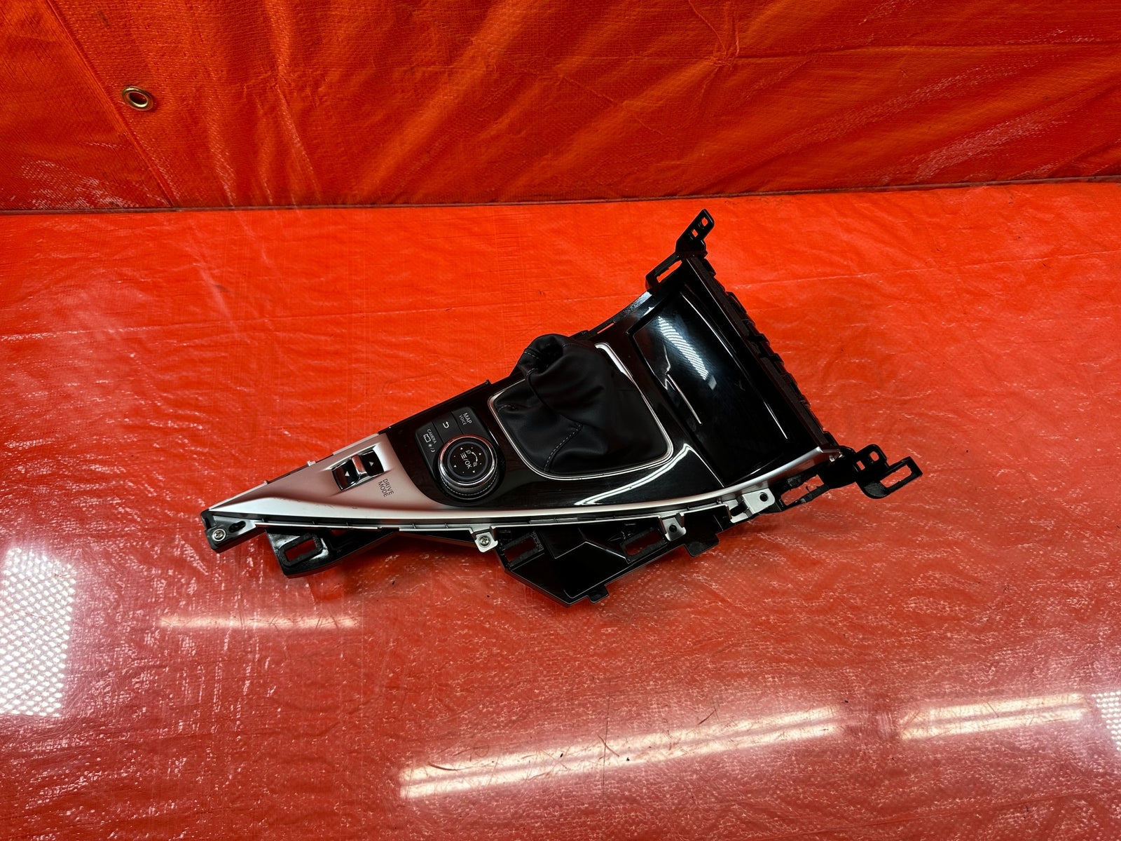 2018 18 INFINITI Q60 RED SPORT SHIFTER CONSOLE W/ NAVIGATION & CAMERA OPTION 20018