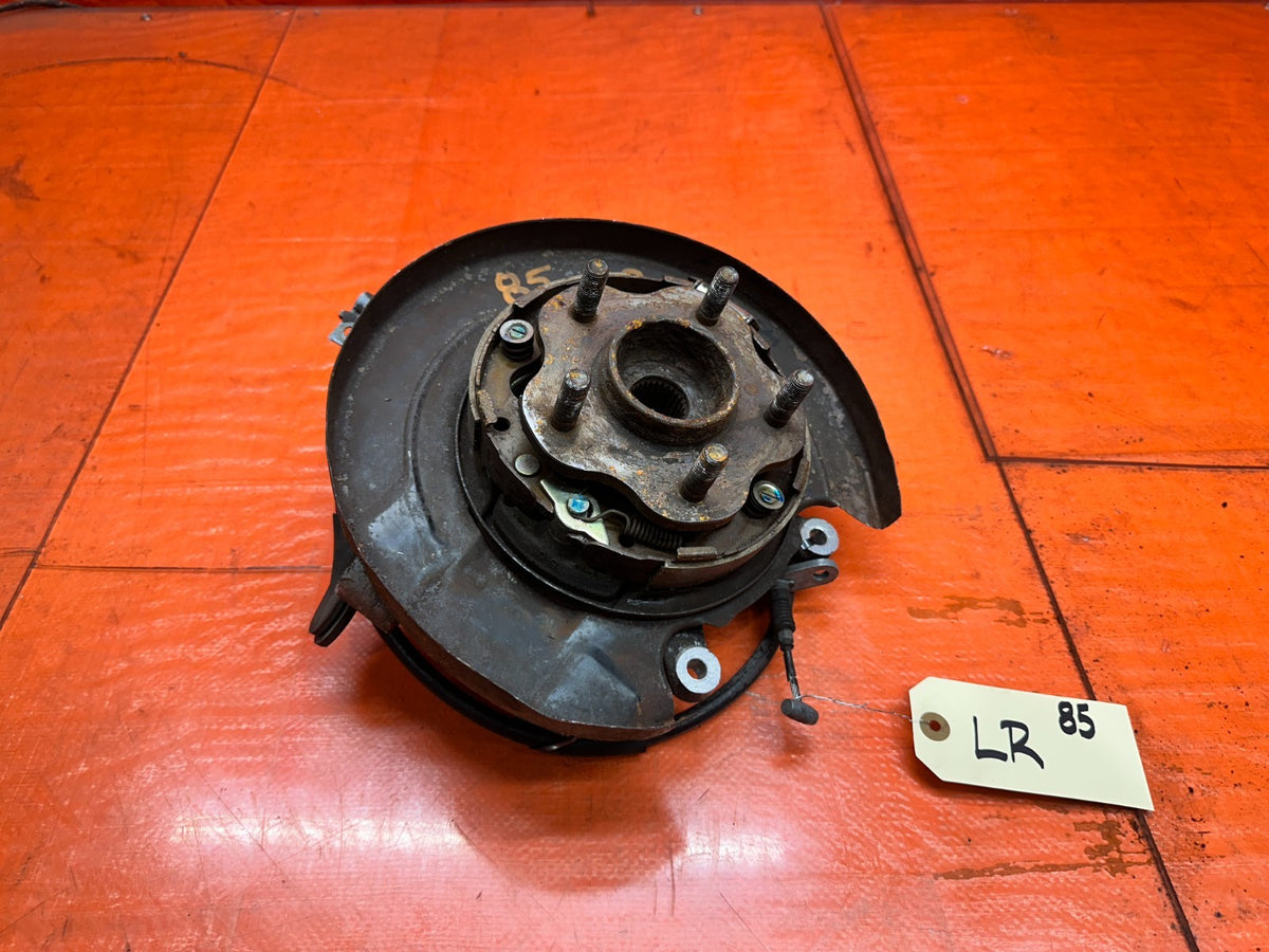 90-96 NISSAN 300ZX Z32 3.0L DRIVER LEFT REAR SUSPENSION KNUCKLE SPINDLE HUB OEM0