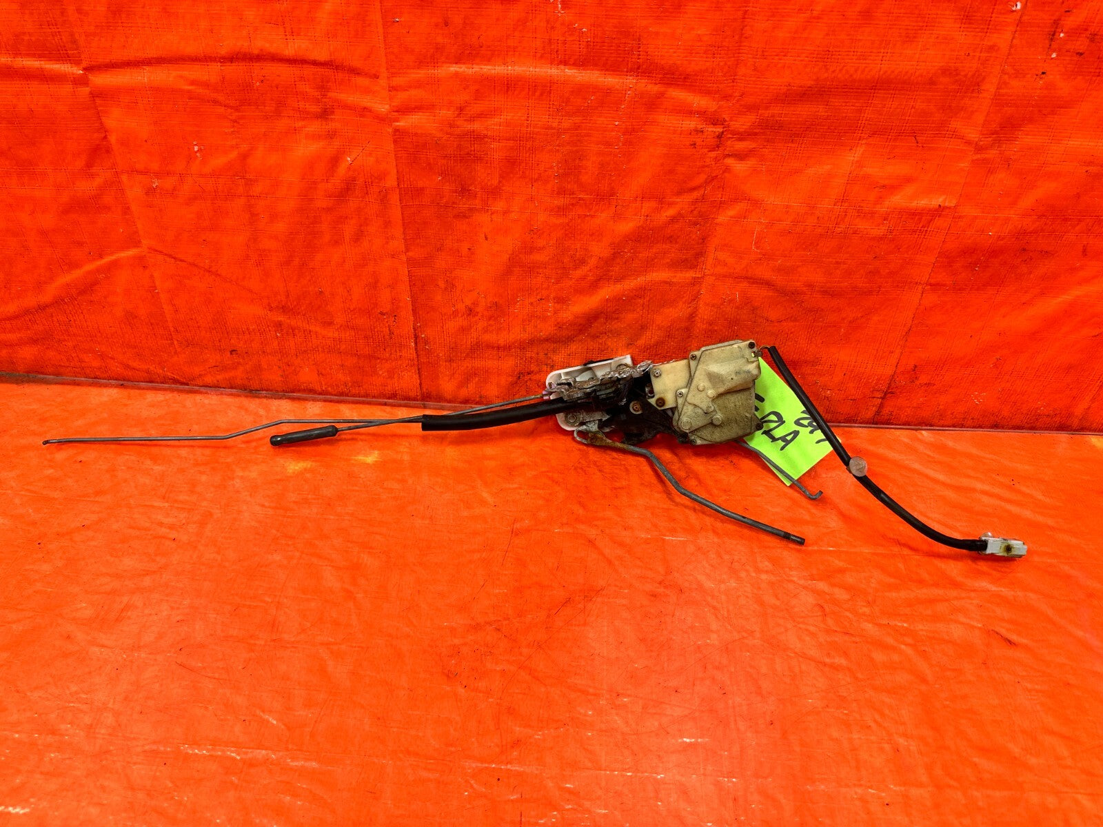 96 00 HONDA CIVIC   SEDAN    DOOR LOCK ACTUATOR   PASSENGER RIGHT FRONT OEM 2974