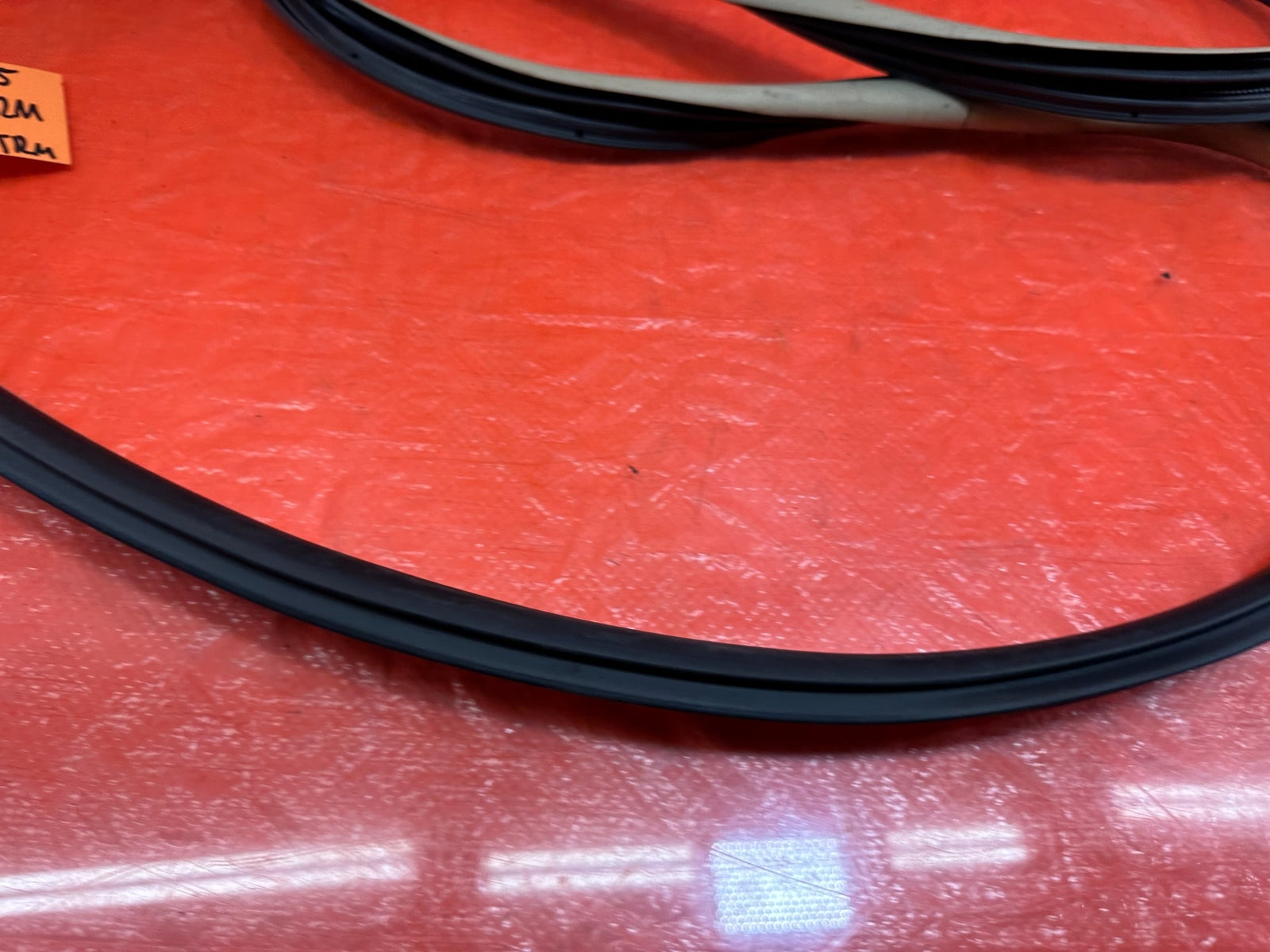 04 08 ACURA TSX   LEFT REAR   DOOR TO CHASSIS WEATHER STRIP OPEN TRIM OEM #20511