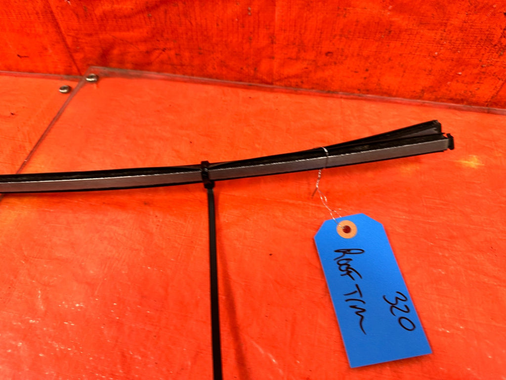 08 15 INFINITI G37 & Q60   2D COUPE   ROOF TRIM WEATHER STRIP SET   LEFT & RIGHT3
