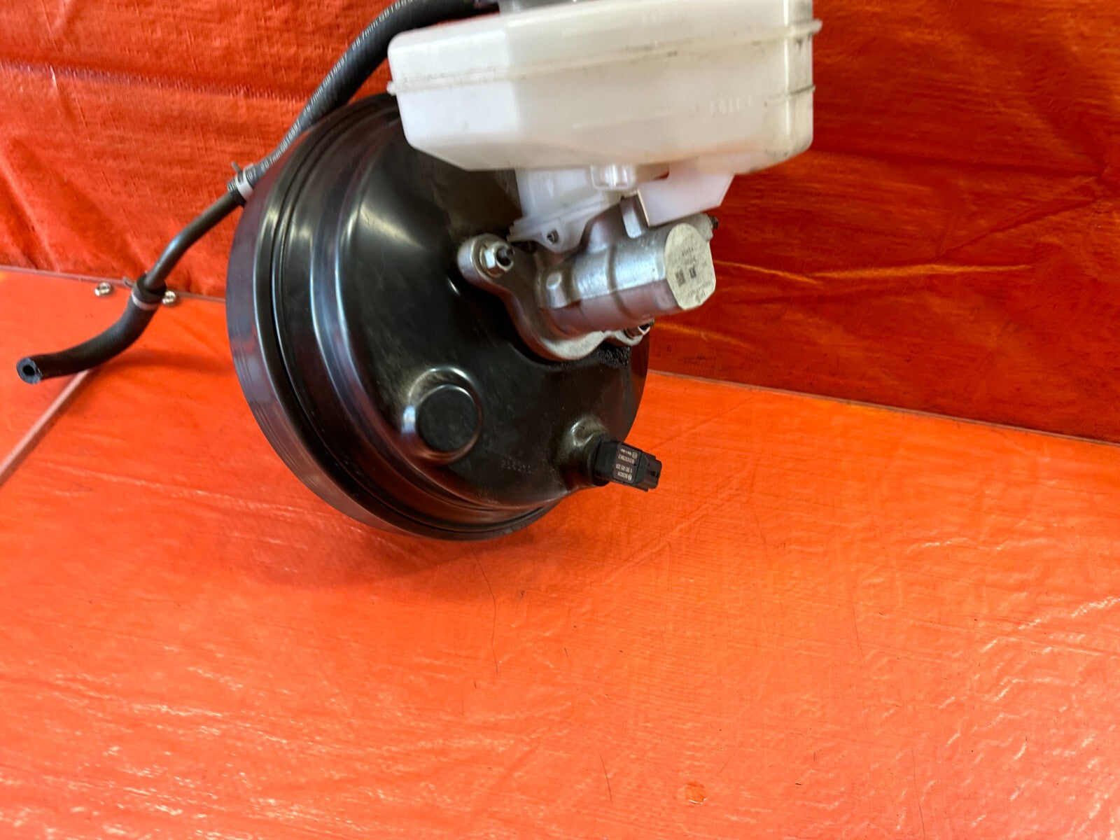 16 18 Q50 / 17 18 Q60   BRAKE BOOSTER & MASTER CYLINDER COMBO PACKAGE OEM #2421