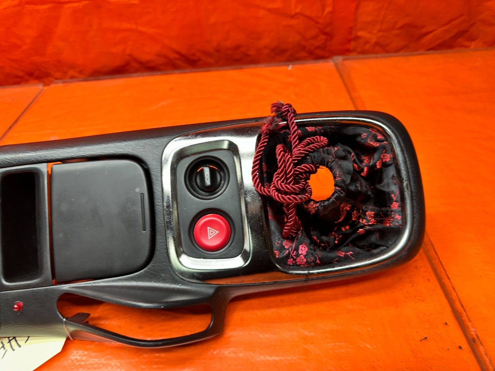 00 03 HONDA S2000 AP1 2.0L CENTER CONSOLE ARMREST SHIFTER TRIM BEZEL BLACK #337 5