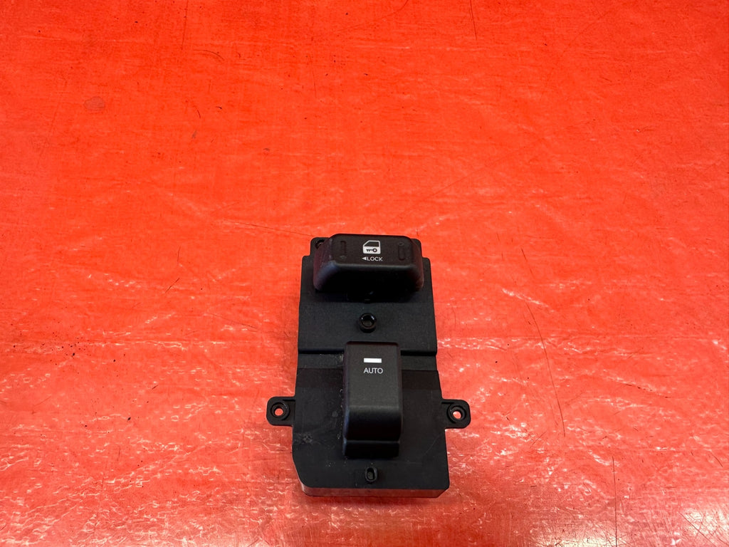 12 16 HYUNDAI GENESIS COUPE   WINDOW SWITCH   PASSENGER RIGHT SIDE   OEM #2195