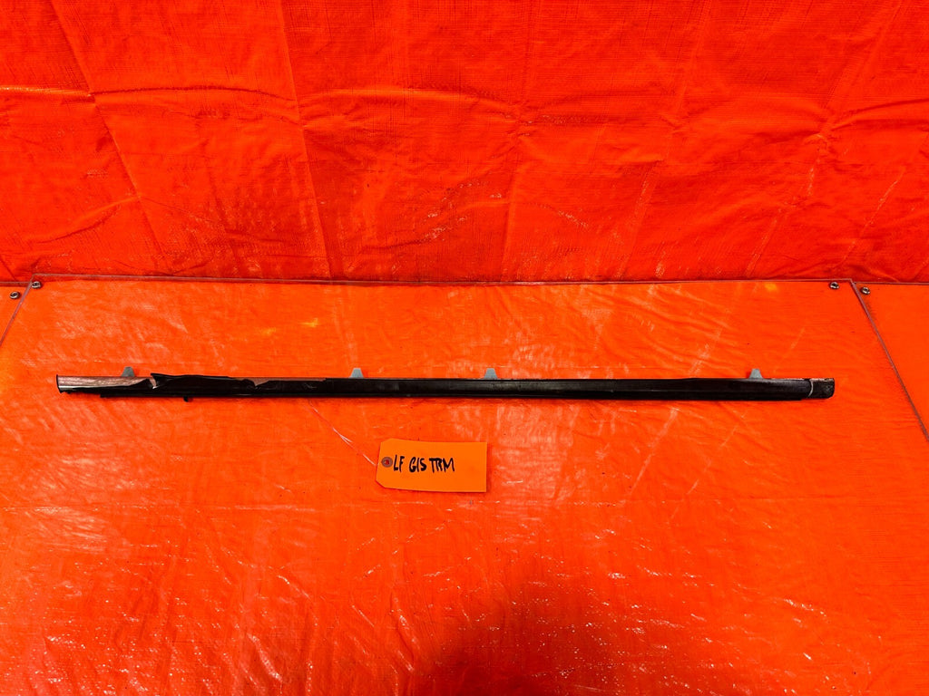 92 96 HONDA PRELUDE   DRIVER LEFT EXTERIOR WINDOW GLASS TRIM   OEM #2730