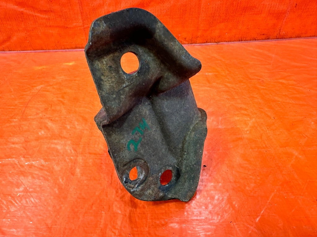 94 01 ACURA INTEGRA   MANUAL TRANSMISSION MOUNT   POLYURETHANE INSERT   #2748