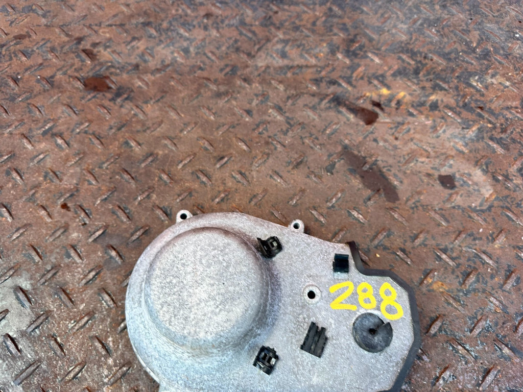 02 10 LEXUS SC430   3UZFE   DRIVER LEFT   CAM GEAR COVER   OEM #2882