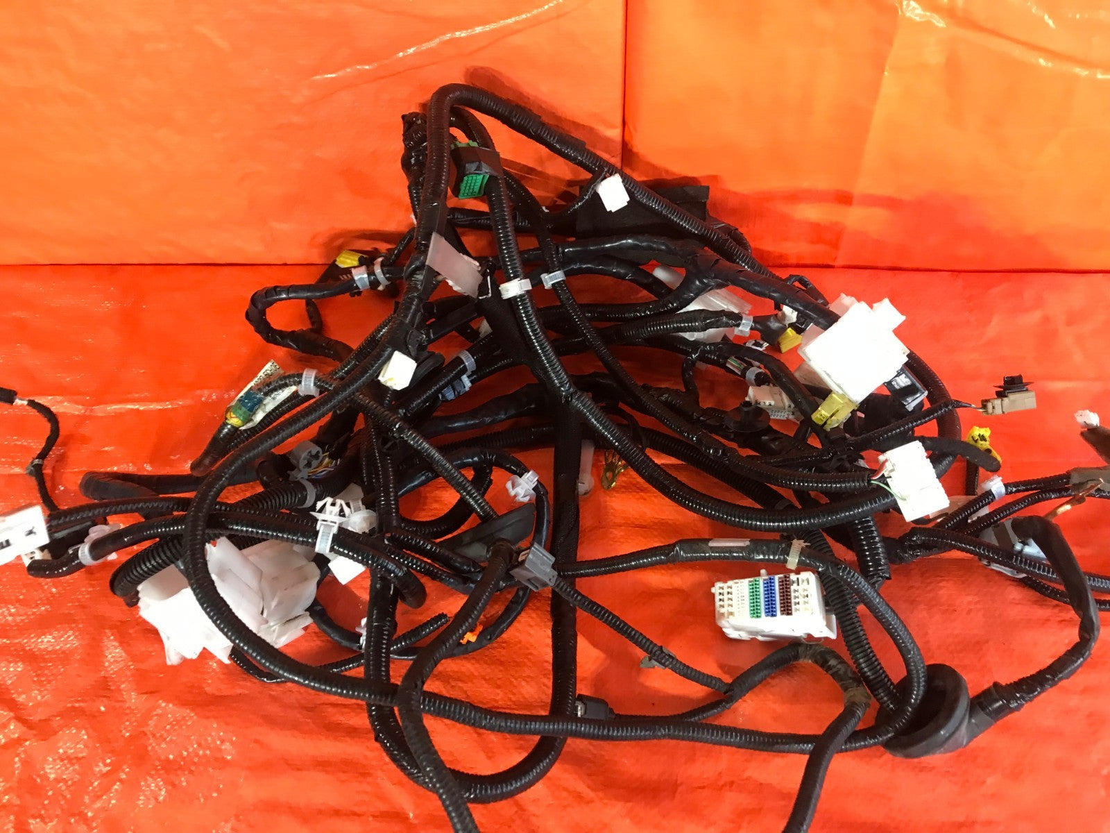 OEM 2017 17 INFINITI Q60 BODY HARNESS   PART # 24017 5CH2D6