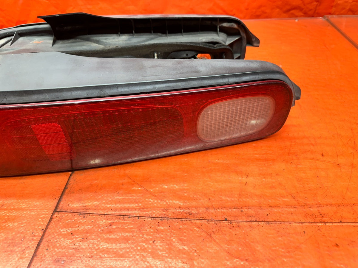98-01 ACURA INTEGRA 2D COUPE ALL RED REAR TAIL LIGHTS LAMPS PAIR OEM #3497