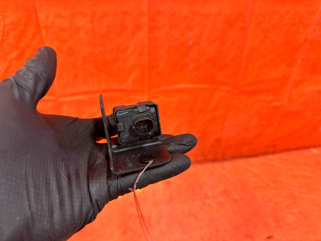 02 04 ACURA RSX   PASSENGER RIGHT FRONT SENSOR   OEM FACTORY #3152
