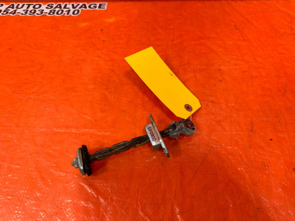 06 11 CIVIC 4D SEDAN   DRIVER LEFT FRONT DOOR CHECKER HINGE ARM STOPPER OEM #2603