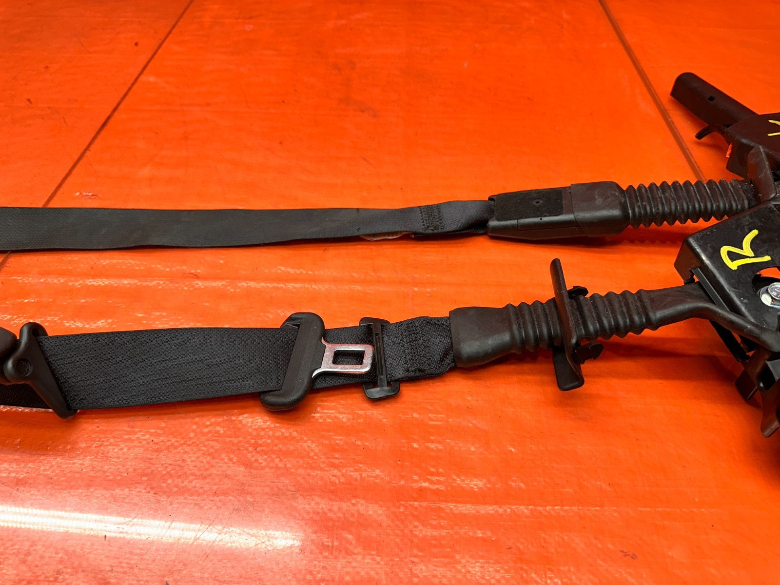 14 23 INFINITI Q50 LEFT & RIGHT FRONT SEAT BELTS SAFETY BELT BLACK OEM FACTORY 44
