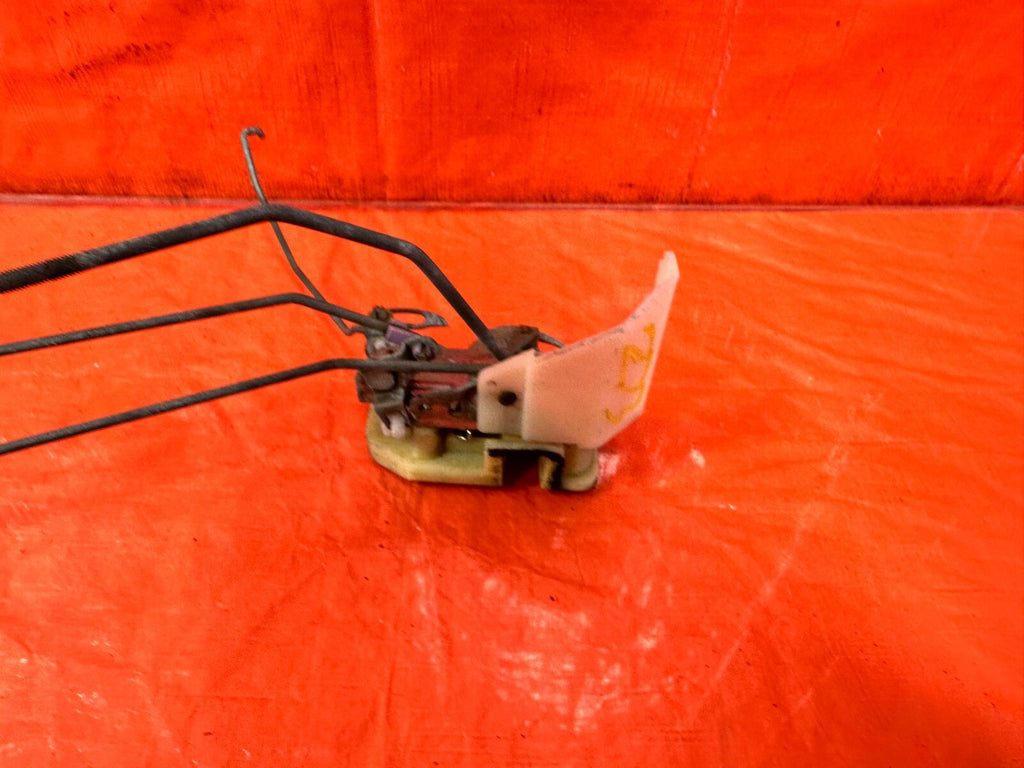 92 96 HONDA PRELUDE   PASSENGER RIGHT DOOR LOCK ACTUATOR LATCH   OEM #2734