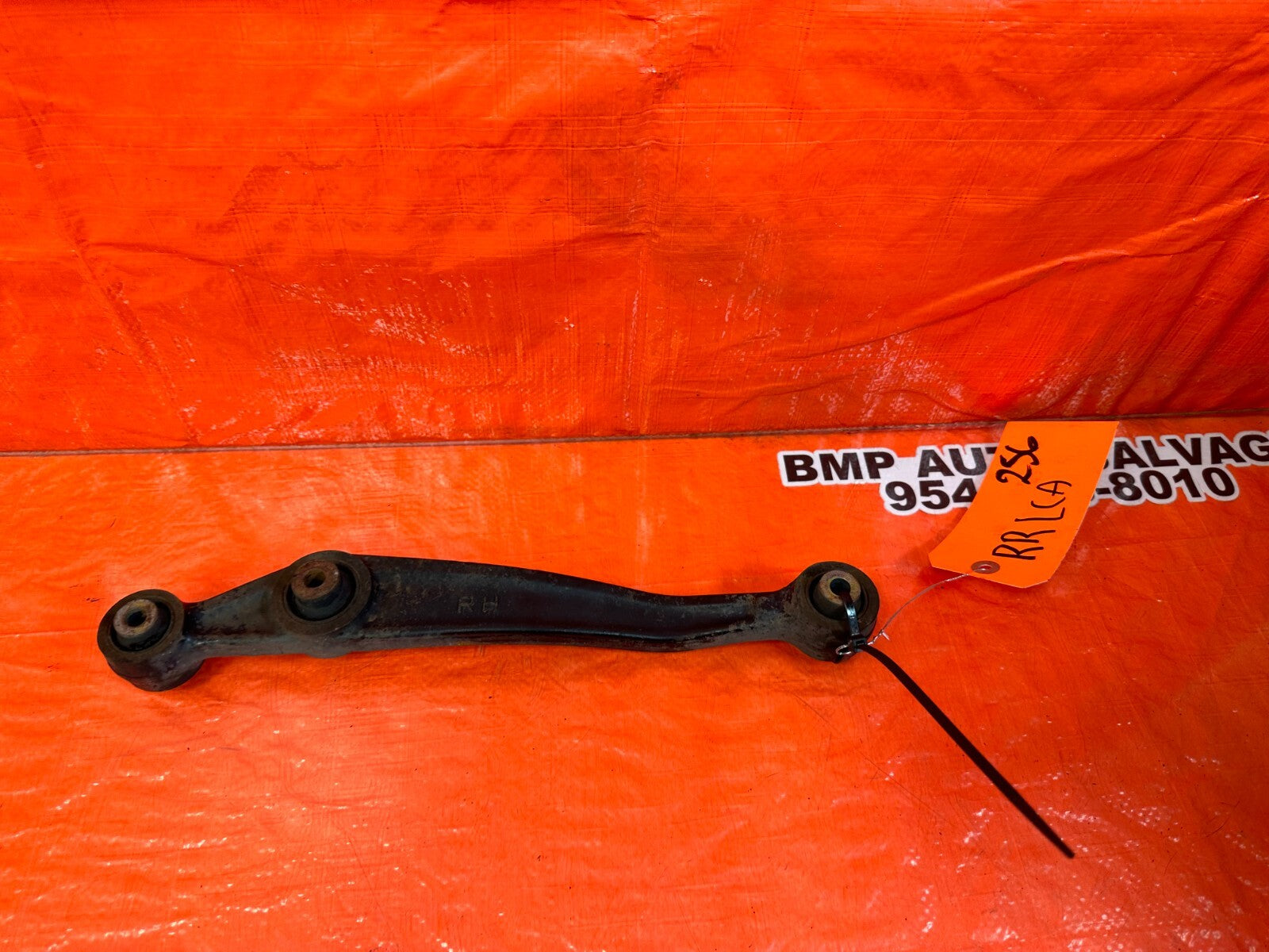 93 97 HONDA DEL SOL   PASSENGER RIGHT REAR   LOWER CONTROL ARM   OEM #2565