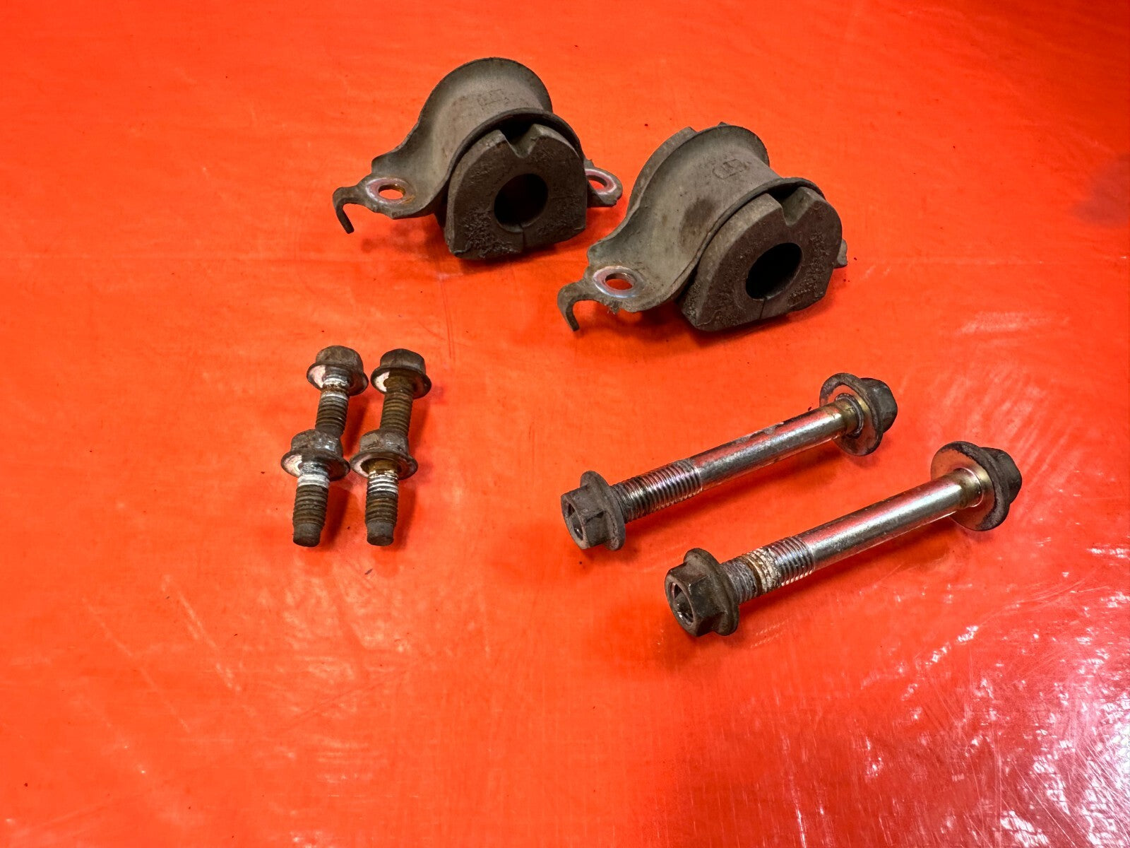 08 15 SUBARU IMPREZA WRX & STI   REAR SWAY BAR BRACKETS   OEM #2835