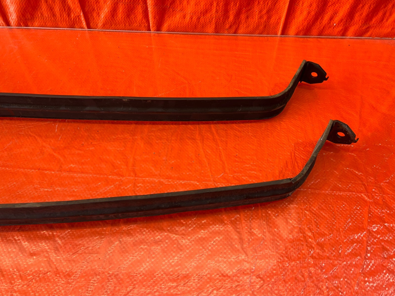 05 06 ACURA RSX   GAS GASOLINE FUEL TANK MOUNTING STRAPS BAND SET   OEM #1394