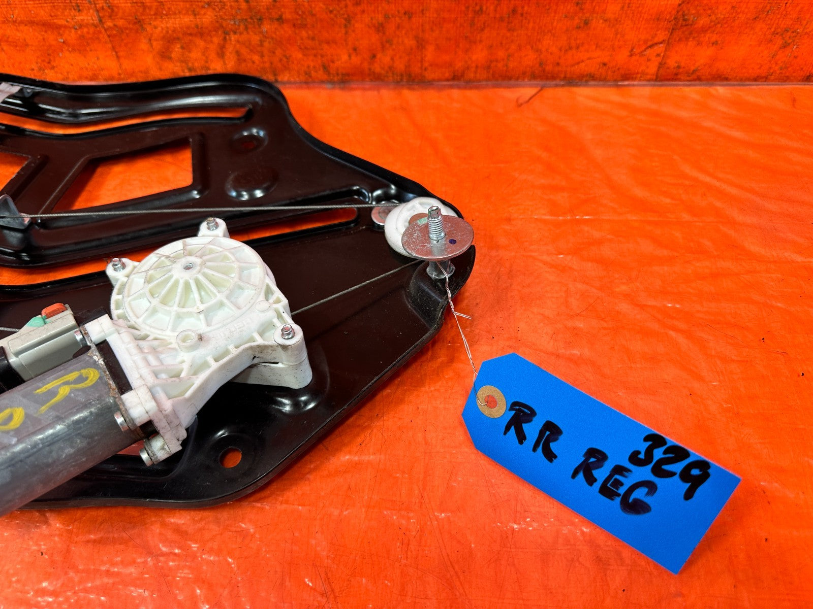 2009 2015 INFINITI Q60 G37 CONVERTIBLE RIGHT REAR WINDOW REGULATOR MOTOR #3291