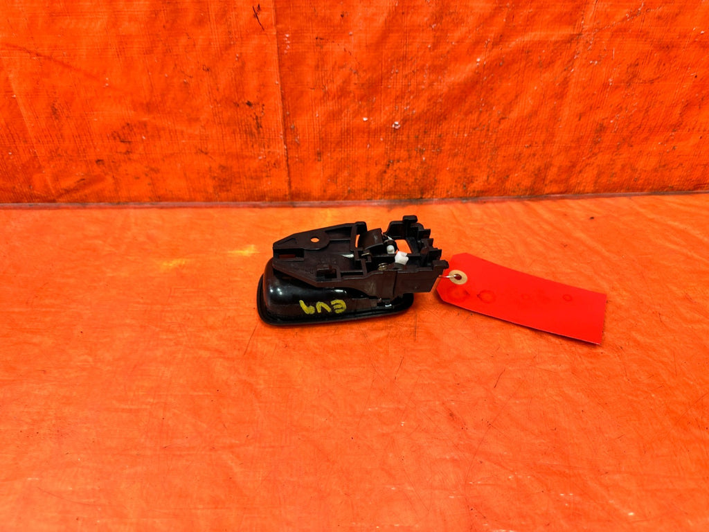 03 05 LANCER EVOLUTION EVO VIII IX 8 9   LEFT FRONT INTERIOR DOOR HANDLE OEM EV92