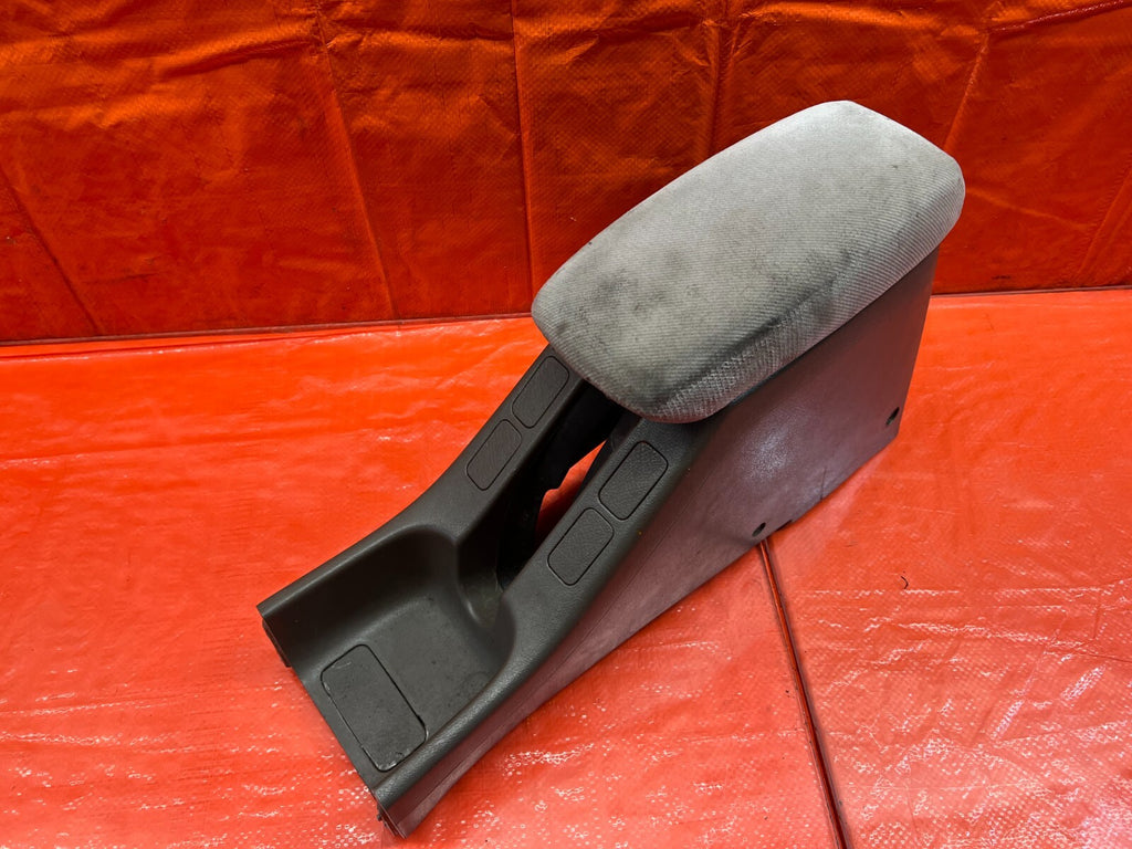 94 01 ACURA INTEGRA   ARM REST / CENTER CONSOLE STORAGE COMPARTMENT TAN OEM #1590