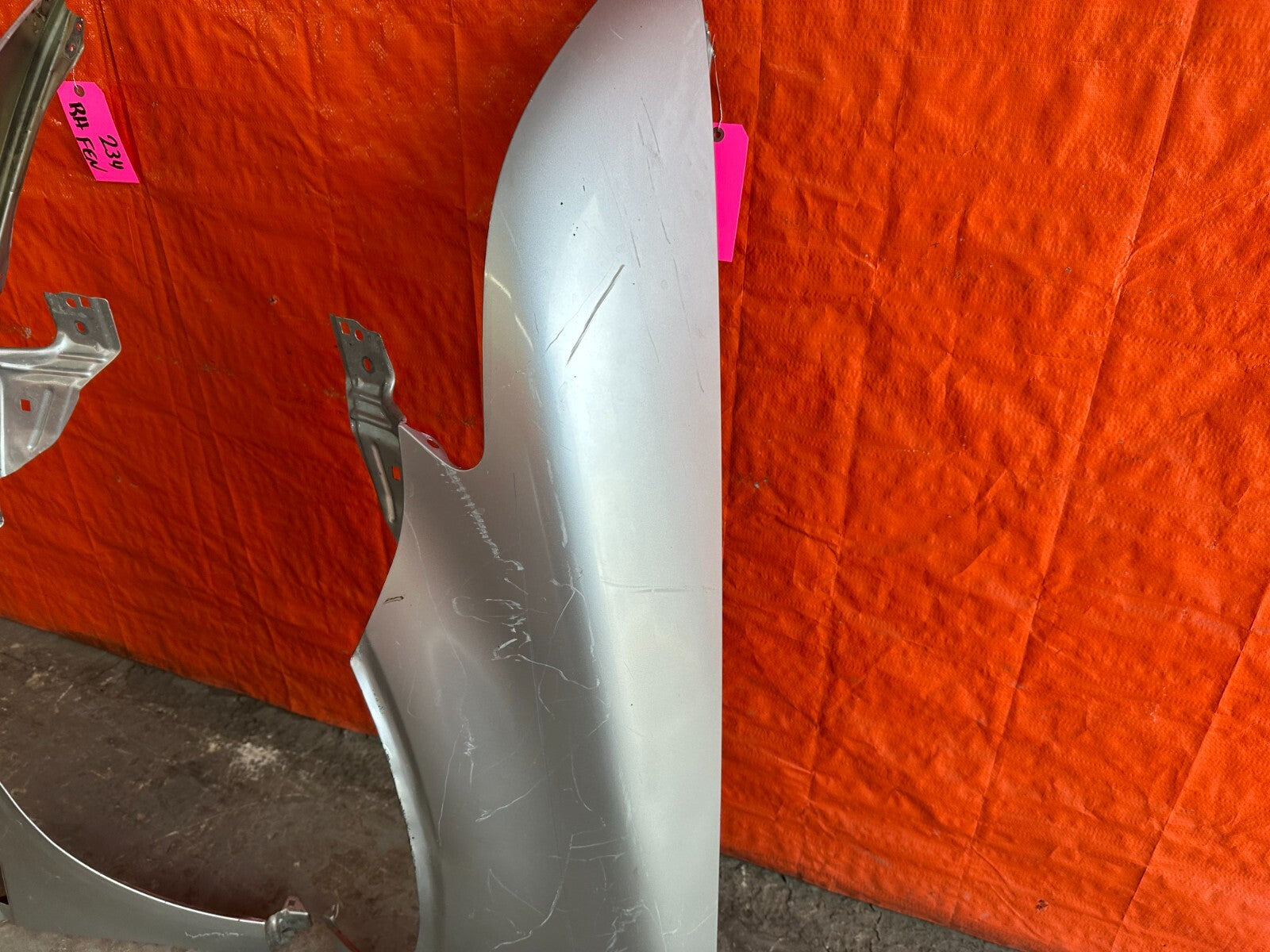 04 08 ACURA TL   LEFT AND RIGHT FENDERS   ROLLED   MIAMI LOCAL PICK UP ONLY! OEM9