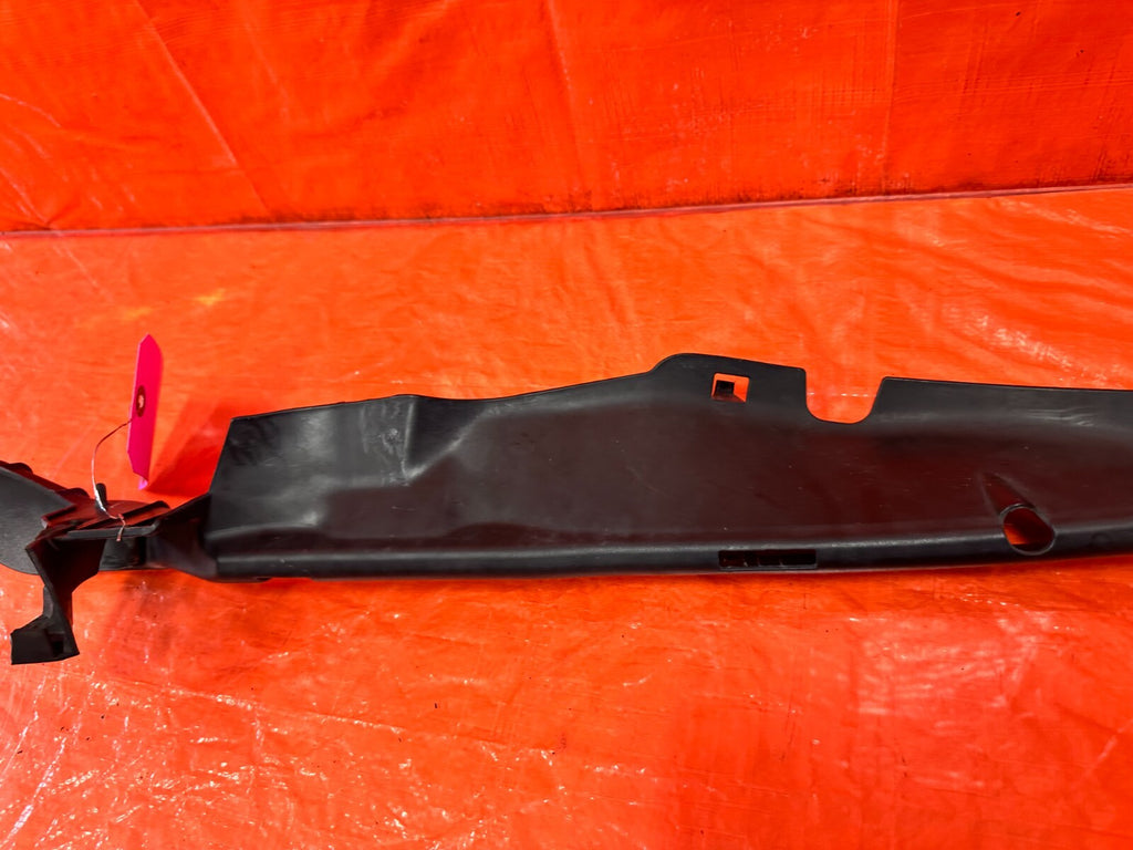 06 11 HONDA CIVIC SI   UNDER HOOD FENDER TRIM   PASSENGER RIGHT SIDE   OEM 2705