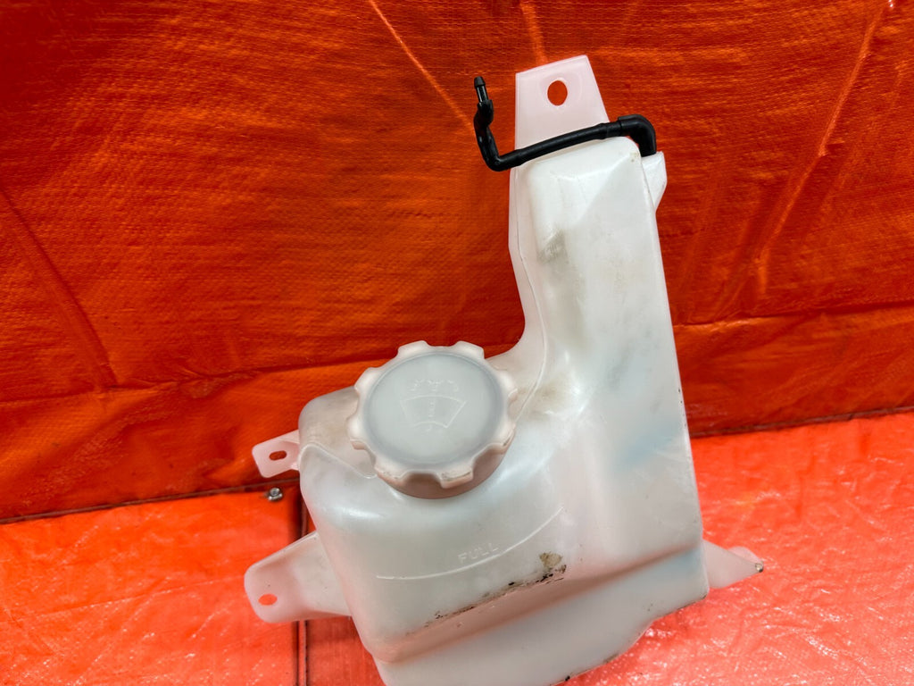 08 15 LANCER EVOLUTION X EVO 10 WINDSHIELD WIPER RESERVOIR TANK W/ MOTOR OEM 2145